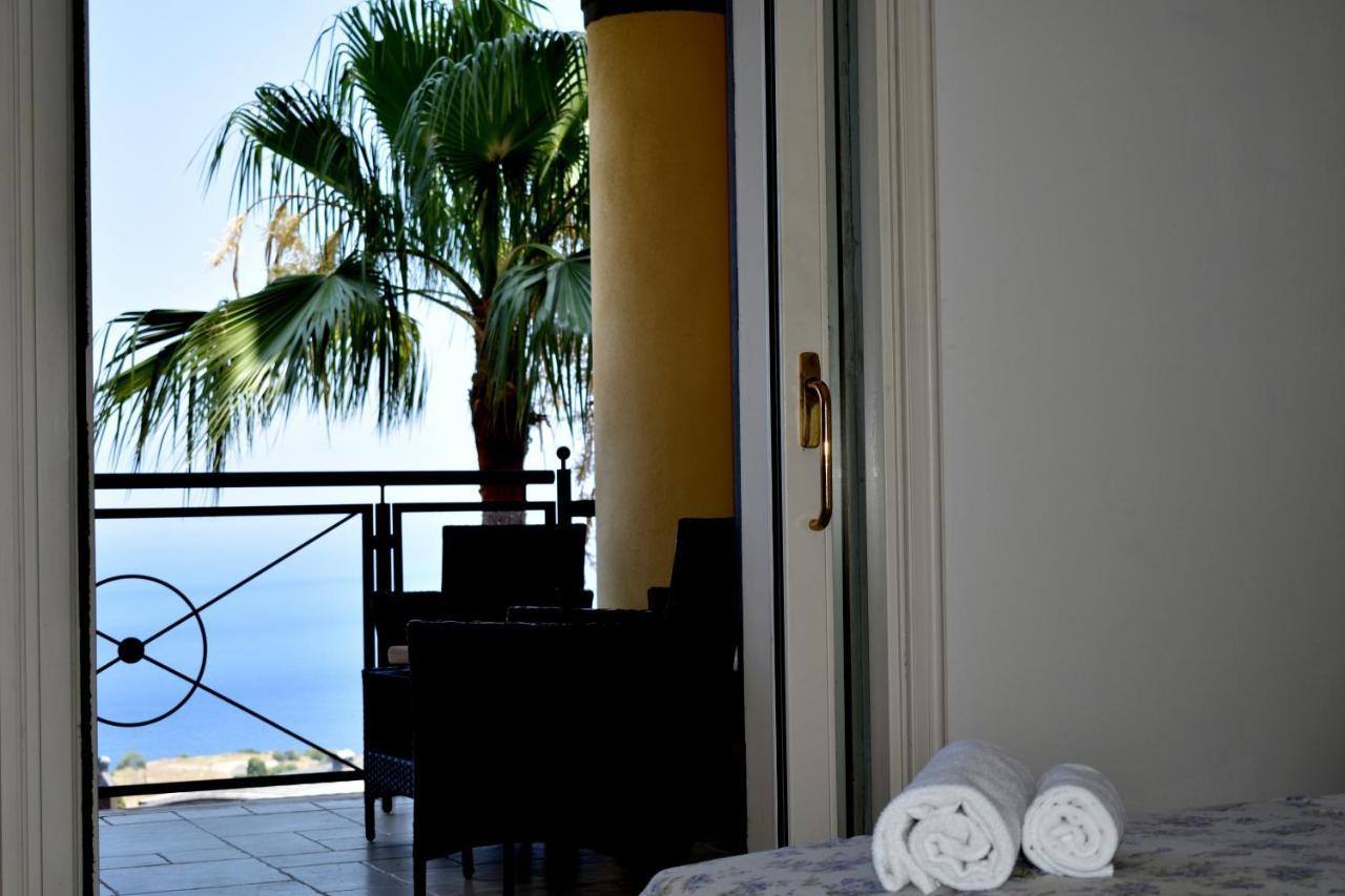 Taormina Lux & Elite Apartments - Taormina Holidays Exterior photo