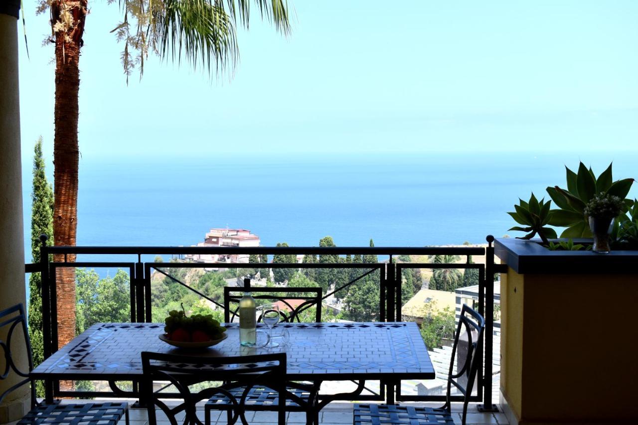 Taormina Lux & Elite Apartments - Taormina Holidays Exterior photo