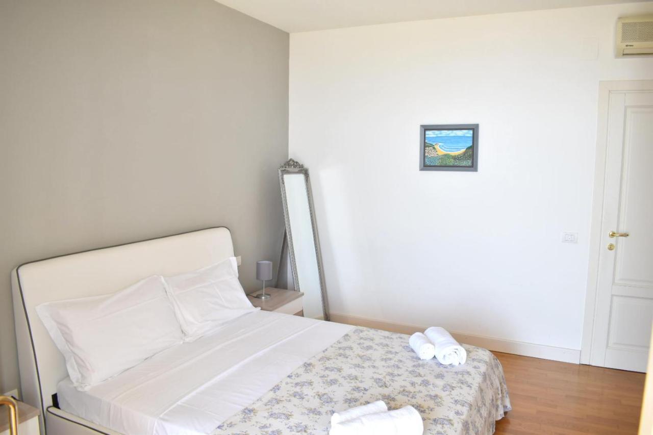 Taormina Lux & Elite Apartments - Taormina Holidays Exterior photo