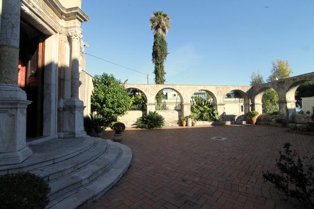 Taormina Lux & Elite Apartments - Taormina Holidays Exterior photo